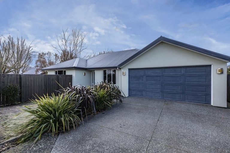 Photo of property in 38 Pentecost Road, Rangiora, 7400