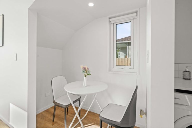 Photo of property in 1/61 Waltham Road, Sydenham, Christchurch, 8023