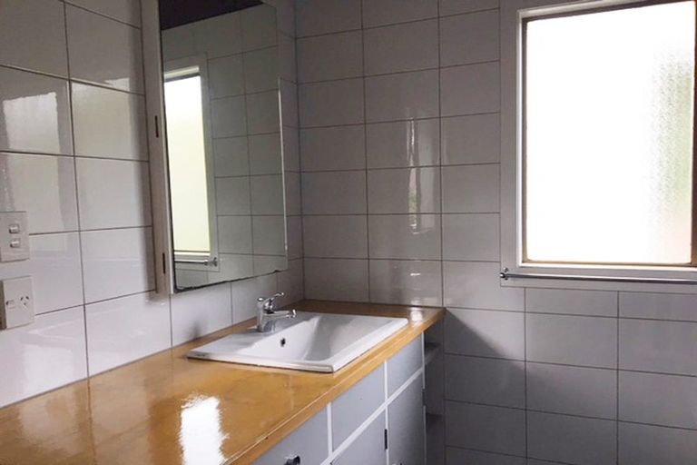 Photo of property in 44a/b Moana Road, Plimmerton, Porirua, 5026