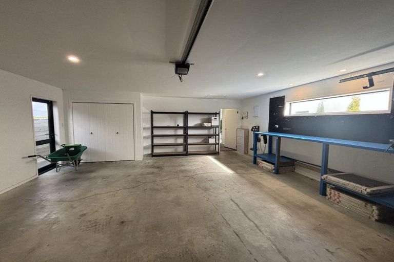 Photo of property in 9 Cooke Farm Grove, Waiwhakaiho, New Plymouth, 4312