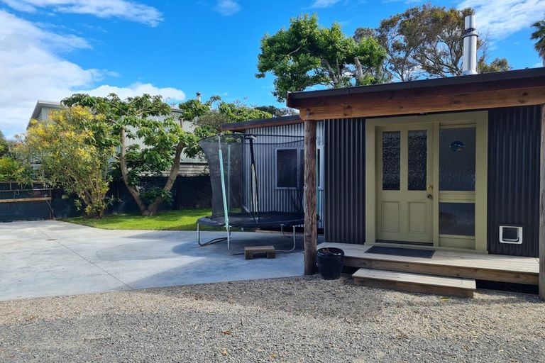 Photo of property in 317 Clifton Road, Te Awanga, 4102