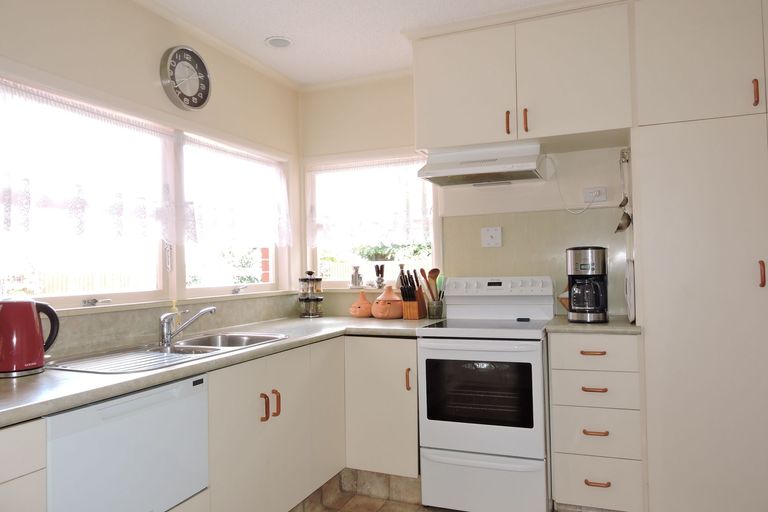 Photo of property in 6 Burwood Road, Matamata, 3400