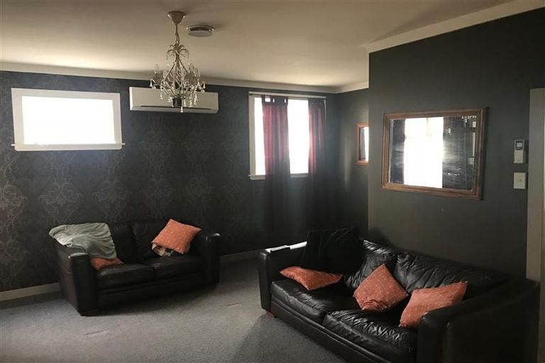 Photo of property in 3 Smale Terrace, Hospital Hill, Napier, 4110