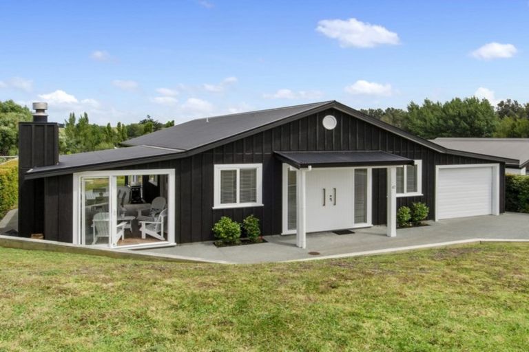Photo of property in 47 Laly Haddon Place, Matakana, Warkworth, 0985