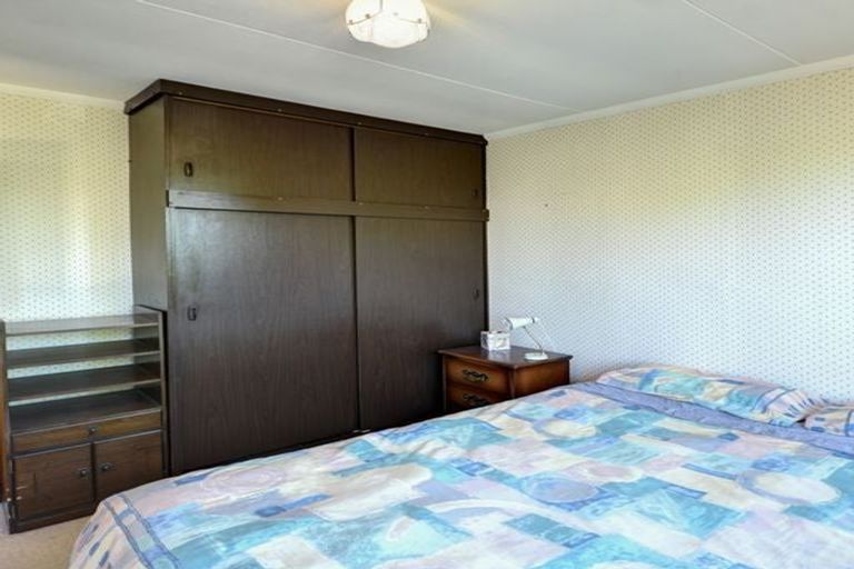 Photo of property in 10 Lincoln Street, Halfway Bush, Dunedin, 9010