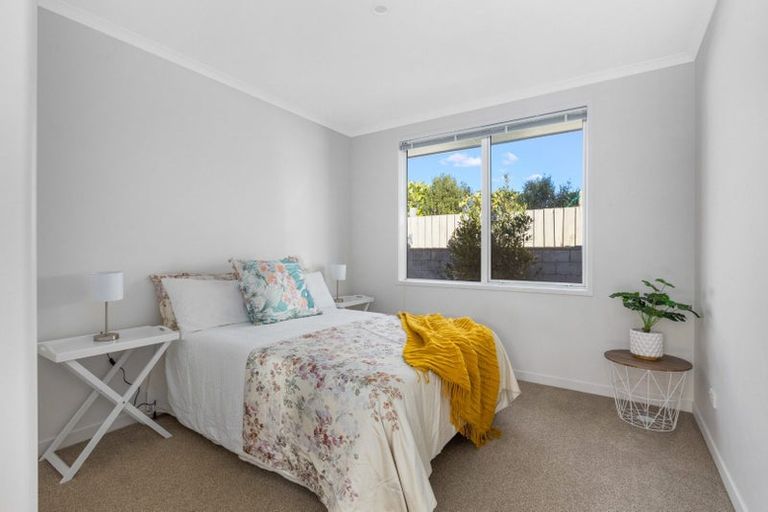 Photo of property in 28a Elizabeth Street, Orewa, 0931