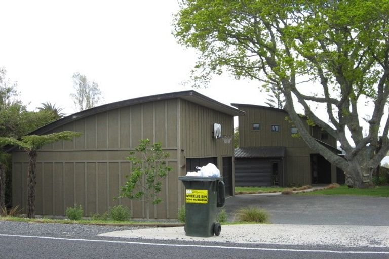 Photo of property in 111 Kauri Road, Whenuapai, Auckland, 0618