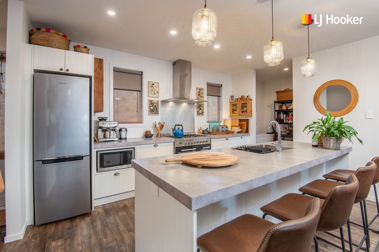 Photo of property in 18 Mallard Drive, Waihola, Outram, 9073