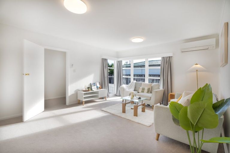 Photo of property in 1/954 High Street, Avalon, Lower Hutt, 5011