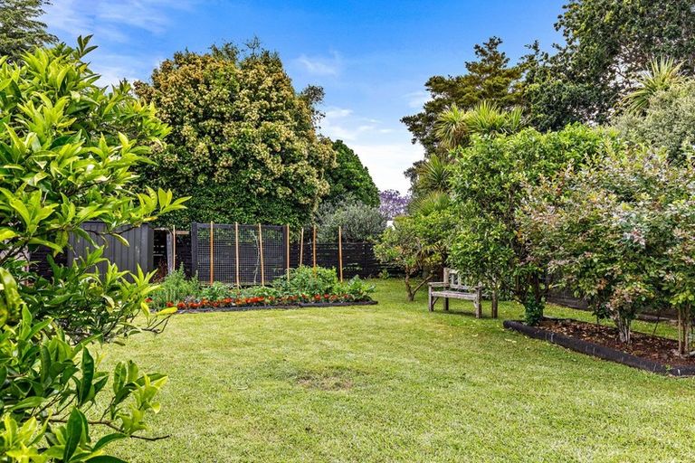 Photo of property in 39 Harbour View Road, Point Wells, Warkworth, 0986