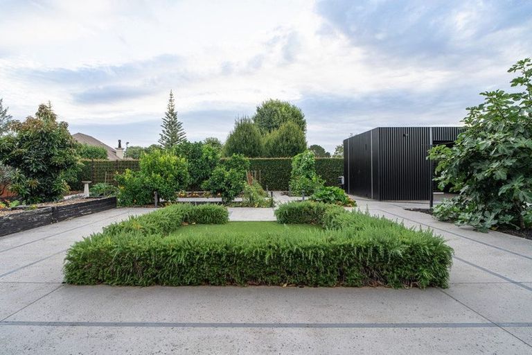 Photo of property in 9c Dalbeth Place, Matangi, Hamilton, 3284