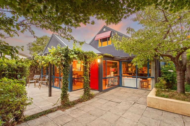 Photo of property in 70 Halton Street, Strowan, Christchurch, 8052