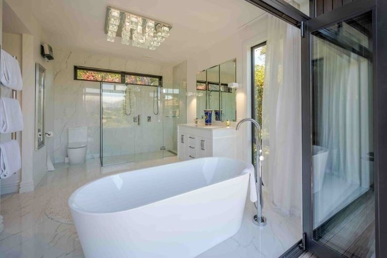 Photo of property in 6890 Christchurch Akaroa Road, Takamatua, 7581