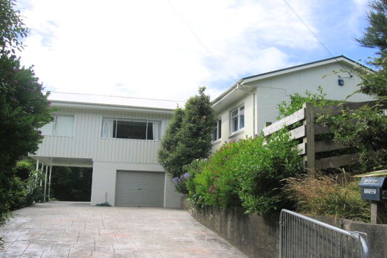 Photo of property in 40 Spencer Street, Crofton Downs, Wellington, 6035