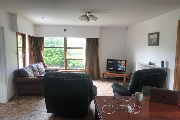 Photo of property in 27 Maidstone Road, Ilam, Christchurch, 8041