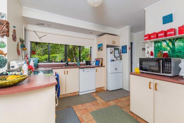 Photo of property in 118 Wiroa Road, Kerikeri, 0293