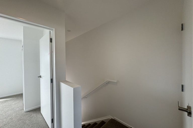 Photo of property in 6/39 Archers Road, Hillcrest, Auckland, 0629