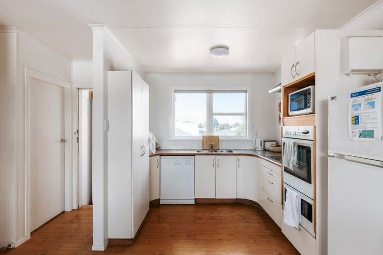 Photo of property in 590 Maunganui Road, Mount Maunganui, 3116