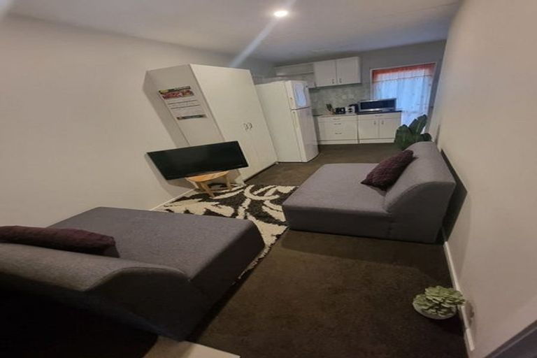 Photo of property in 16 Leith Court, Papatoetoe, Auckland, 2104