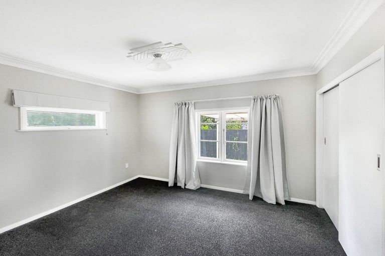 Photo of property in 15 Hannan Street, Levin, 5510