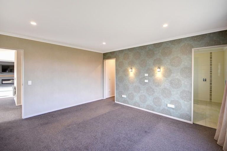 Photo of property in 11 Carnoustie Lane, Mosgiel, 9024