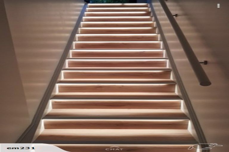 Photo of property in 5b Salmont Place, Kelburn, Wellington, 6012