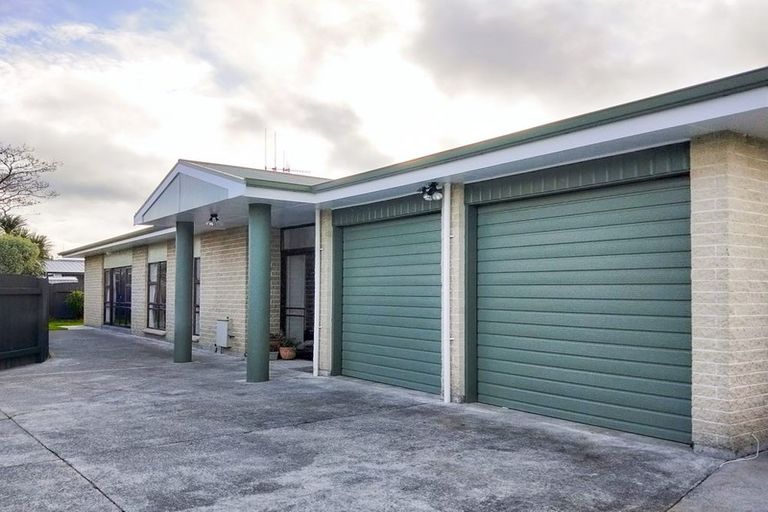 Photo of property in 7 Sheraton Grove, Highbury, Palmerston North, 4412