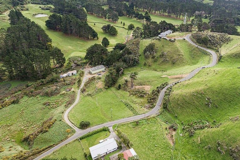 Photo of property in 340 South Makara Road, Makara, Wellington, 6972