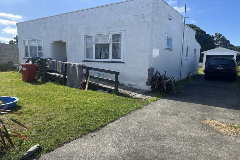 Photo of property in 62a Mosston Road, Castlecliff, Whanganui, 4501
