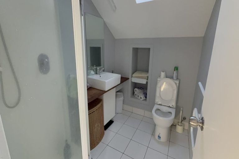 Photo of property in 32 Aliford Avenue, One Tree Hill, Auckland, 1061