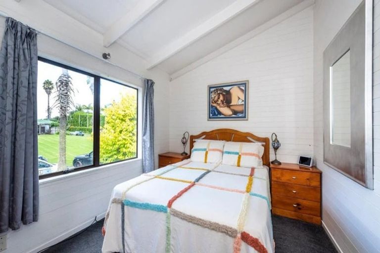 Photo of property in 24 Bristol Road, Whenuapai, Auckland, 0618