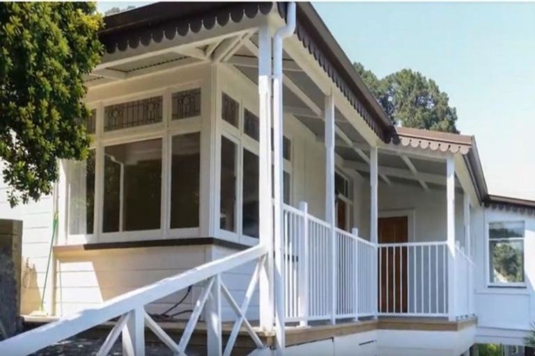 Photo of property in 5 Kowhai Road, Bluff Hill, Napier, 4110