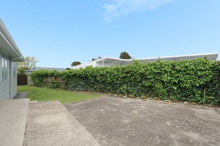 Photo of property in 14 Girven Road, Mount Maunganui, 3116