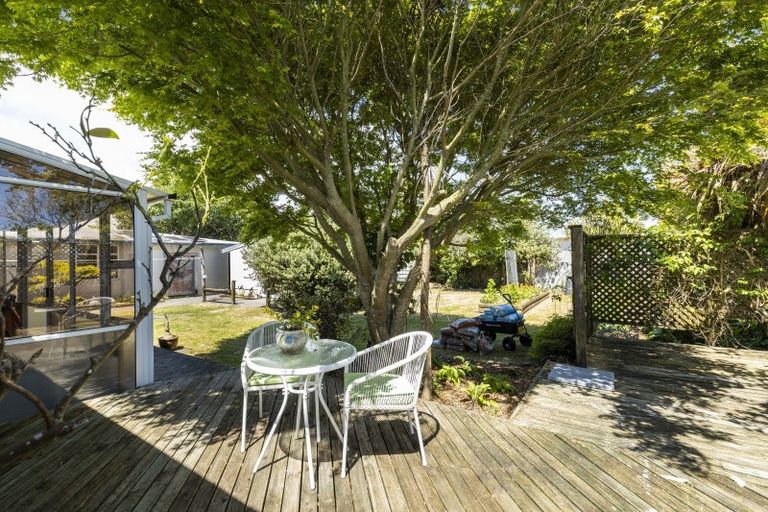 Photo of property in 17 Harris Street, Waitara, 4320