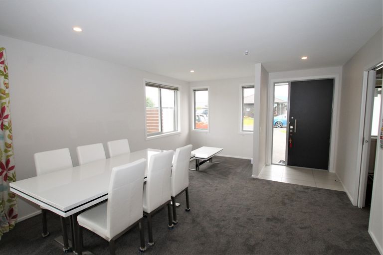 Photo of property in 6 Roblyn Place, Mosgiel, 9024