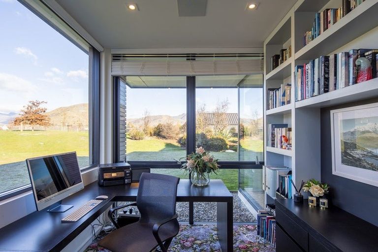 Photo of property in 243 Lower Shotover Road, Speargrass Flat, Queenstown, 9371