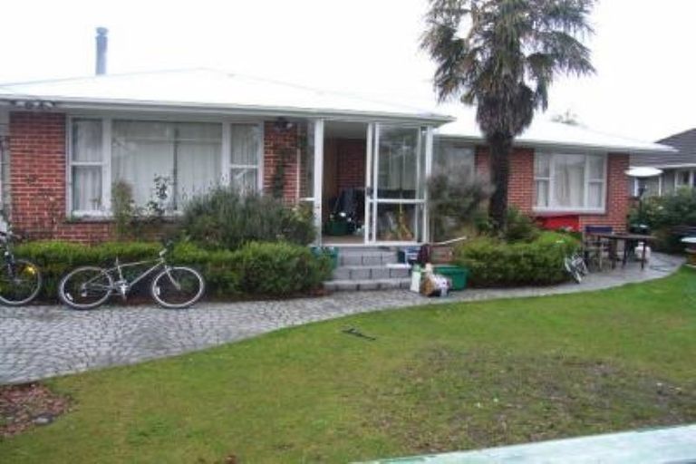 Photo of property in 23 Rountree Street, Upper Riccarton, Christchurch, 8041