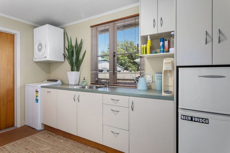 Photo of property in 79 Domain Road, Whakatane, 3120