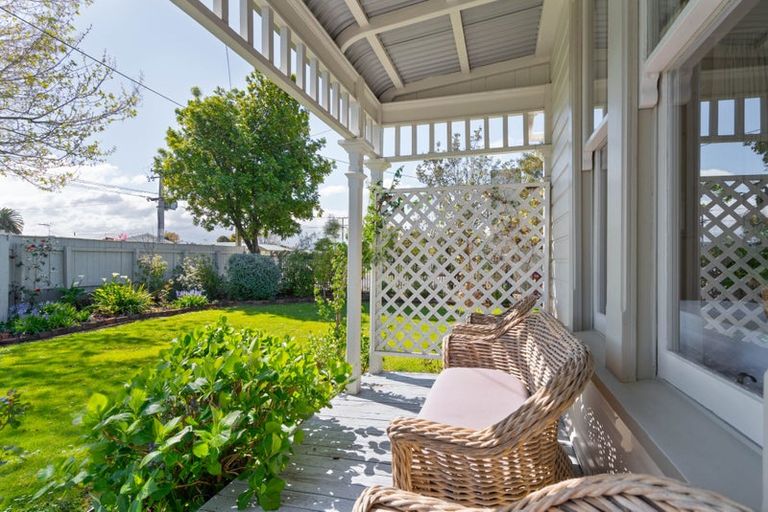 Photo of property in 17 Hogg Crescent, Masterton, 5810