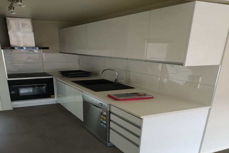Photo of property in 2/36a Pah Road, Epsom, Auckland, 1023