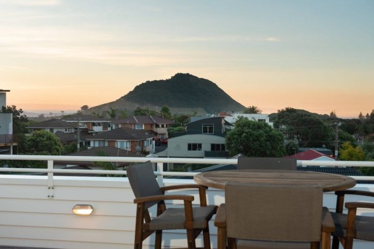 Photo of property in 96 Oceanview Road, Mount Maunganui, 3116