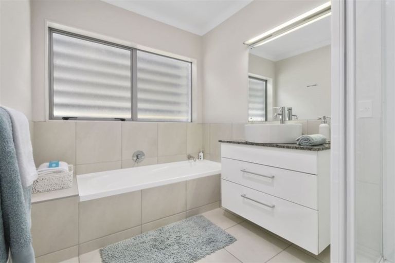 Photo of property in 24 Te Puru Drive, Maraetai, Auckland, 2018