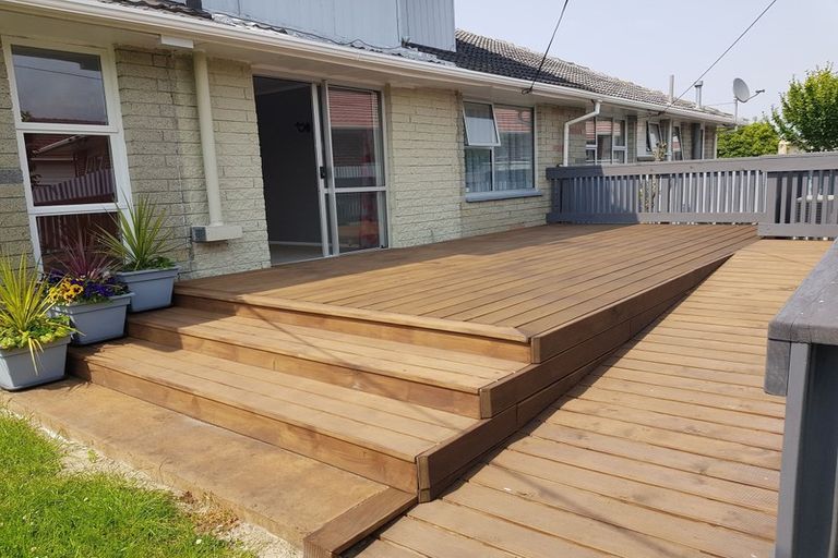 Photo of property in 20 Holyoake Crescent, Avalon, Lower Hutt, 5011