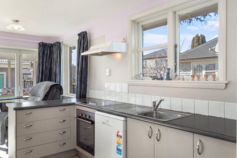 Photo of property in 20 Truman Road, Bryndwr, Christchurch, 8053
