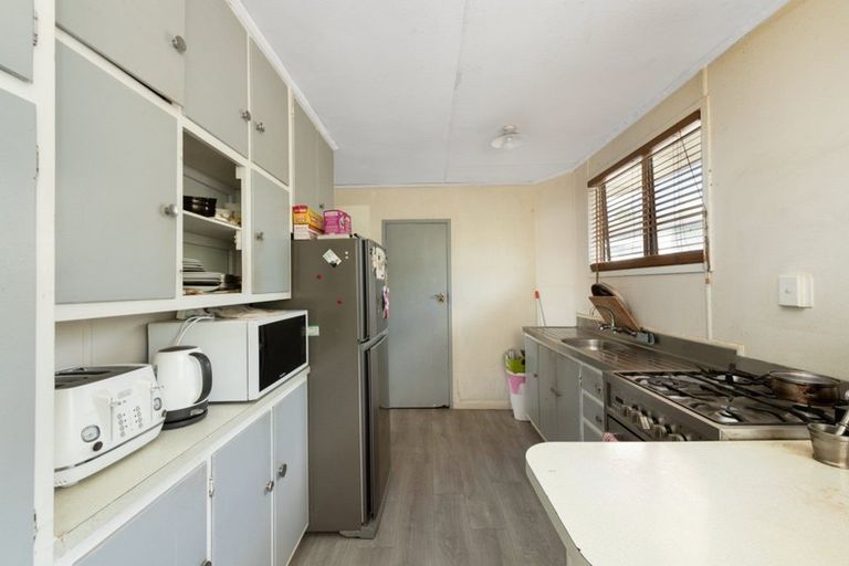 Photo of property in 12 Farrow Way, Welcome Bay, Tauranga, 3112