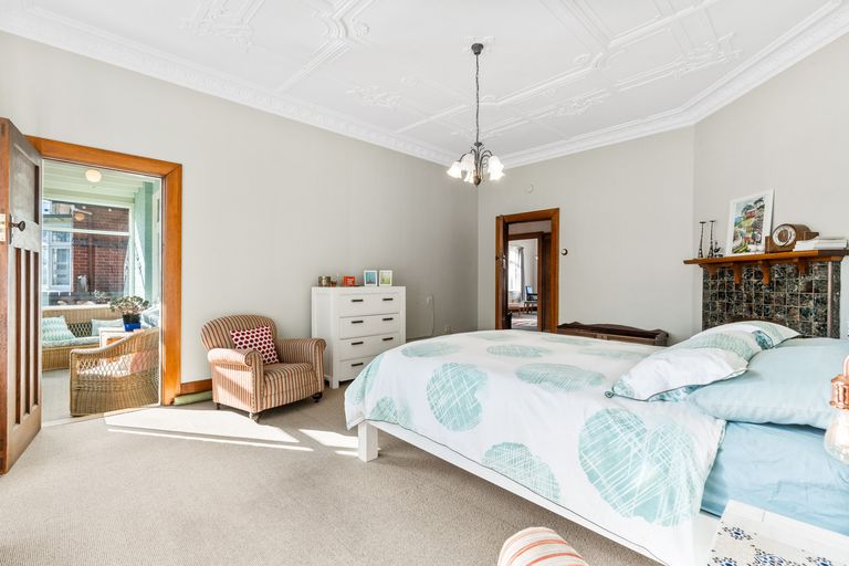 Photo of property in 265 Macandrew Road, Forbury, Dunedin, 9012
