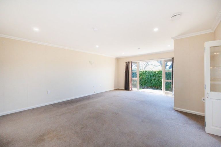 Photo of property in 392 Ruahine Street, Terrace End, Palmerston North, 4410