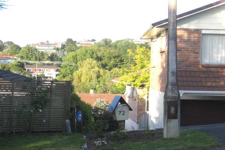 Photo of property in 1/72 Stanaway Street, Hillcrest, Auckland, 0627