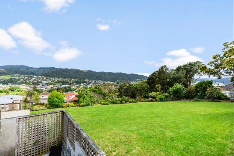 Photo of property in 11 Mountain Road, Morningside, Whangarei, 0110
