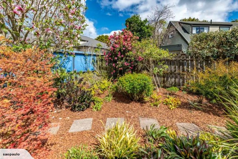 Photo of property in 1/105 Glendale Road, Glen Eden, Auckland, 0602